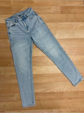 American Eagle Strigid Straight Leg Jeans Size 00 Light Acid Wash